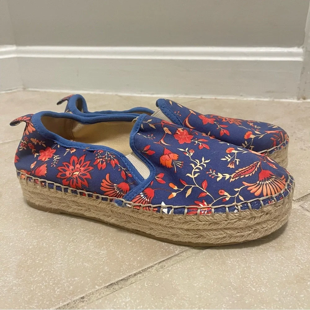 Sam Edelman Blue and Red Floral  Corrin Espadrilles